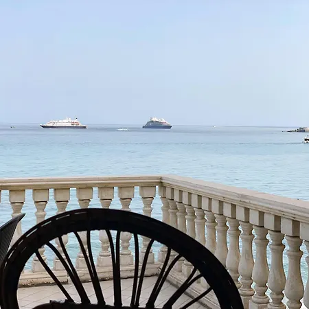 Maremare アパート